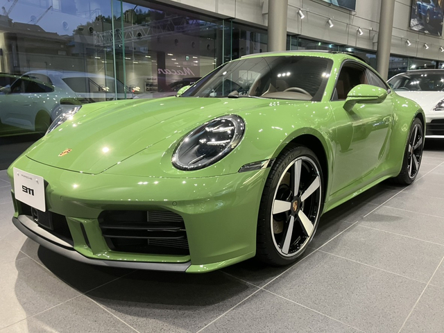 2025年式 911 Carrera