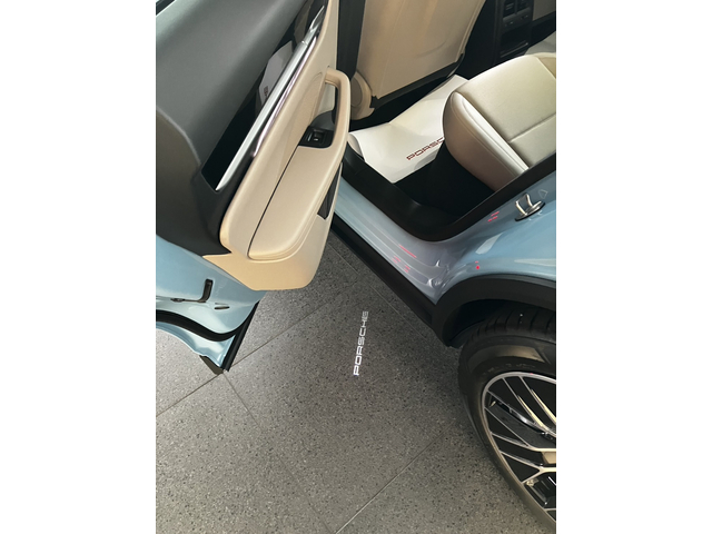 車両画像