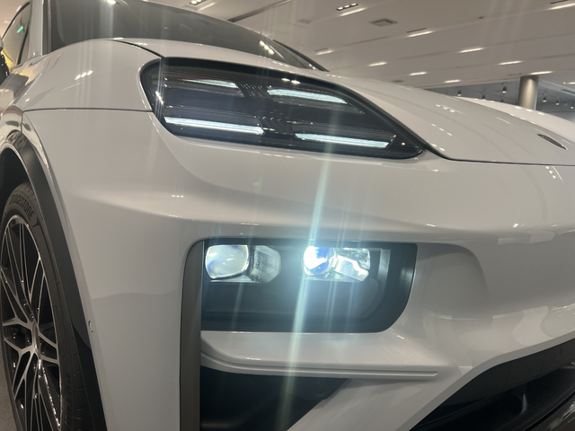 車両画像