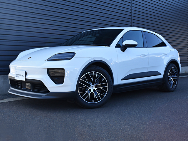 2025年Model　Macan