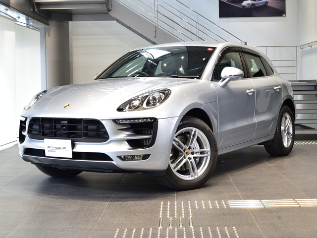 2017年式　マカンS　RHD　PDK