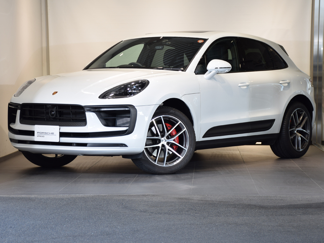 2022年式　マカンS　RHD　PDK