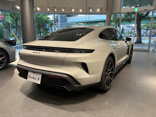 車両画像