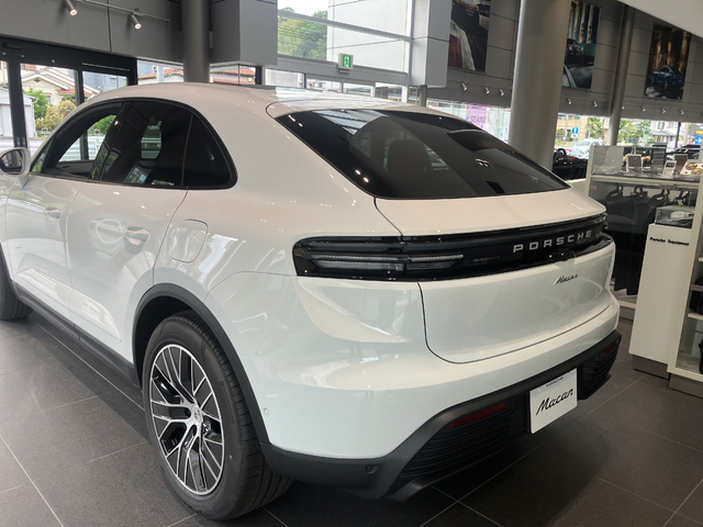 車両画像