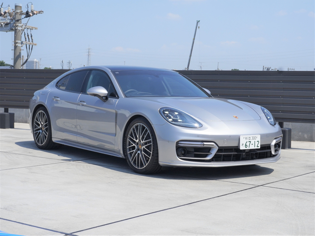 Panamera Platinum Edition