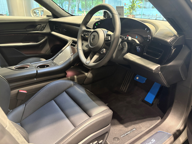 車両画像