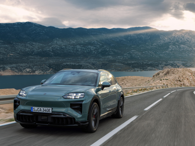 ポルシェ ポルシェ・エクスペリエンスセンター東京 ドライビング