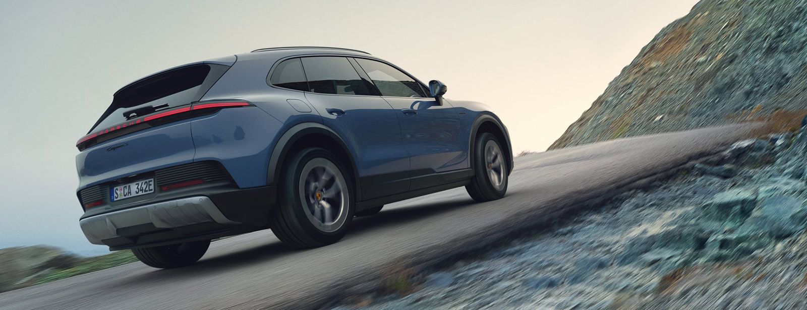 The new Cayenne S Electric.