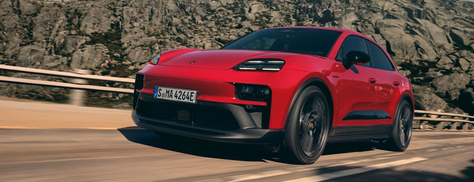 Macan GTS Electric
