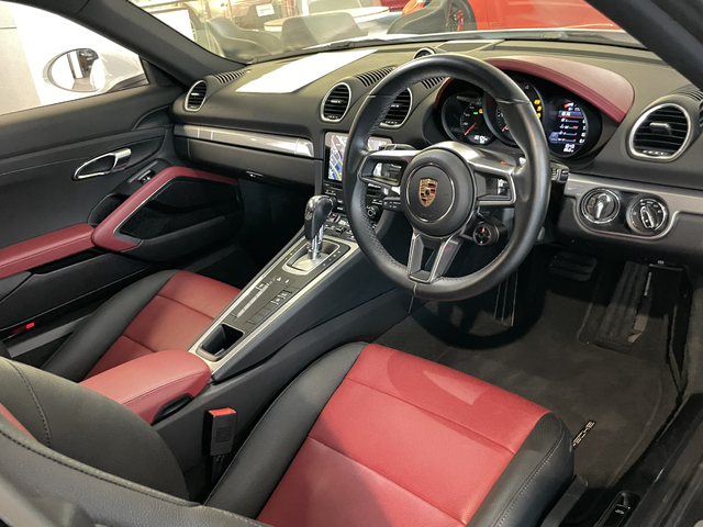 注目の認定中古車 | ポルシェセンター高輪 | Dr. Ing. h.c. F ...