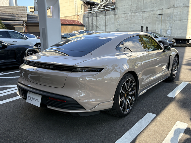 車両画像