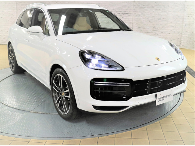 注目の認定中古車 ポルシェセンター浜田山 荻窪認定中古車センター Dr Ing H C F ポルシェ Ag