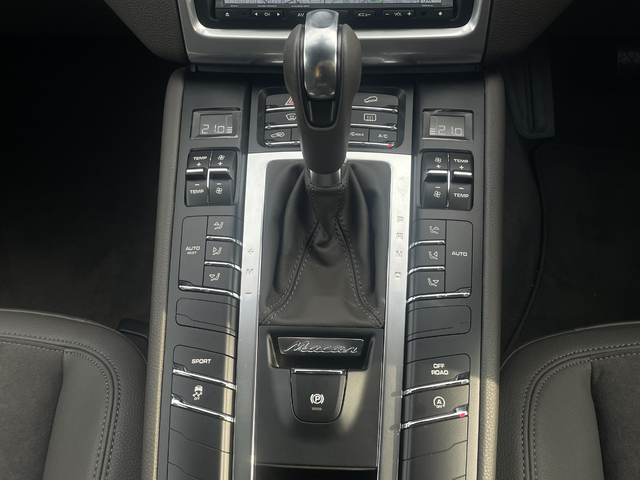 車両画像