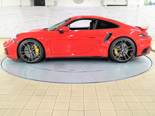 注目の認定中古車 ポルシェセンター浜田山 荻窪認定中古車センター Dr Ing H C F ポルシェ Ag