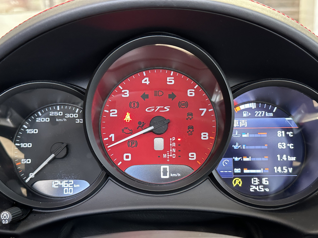 車両画像