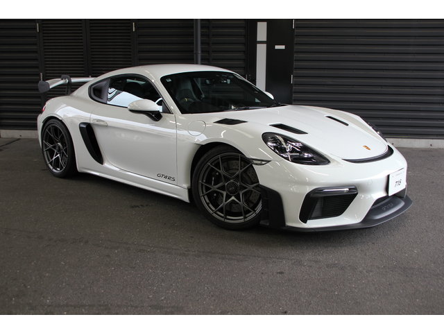 MY2022　718CaymanGT4RS