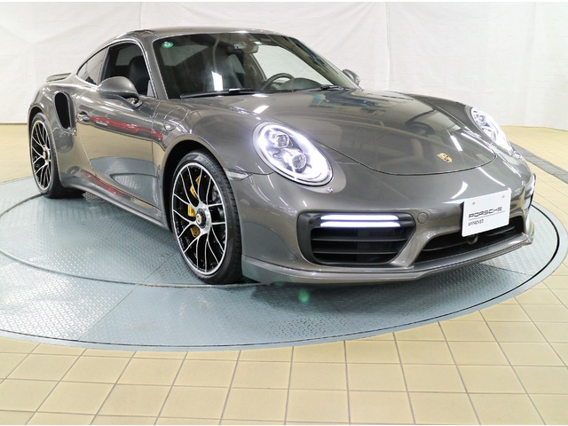 注目の認定中古車 ポルシェセンター浜田山 荻窪認定中古車センター Dr Ing H C F ポルシェ Ag