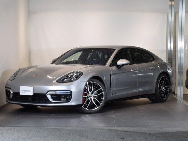 2021年式　パナメーラGTS　RHD　PDK