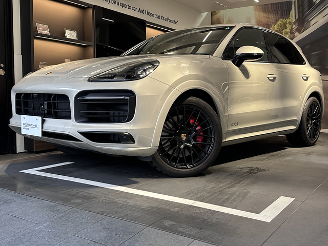 MY23 Cayenne GTS RHD 【S25-0345】