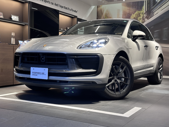 MY24 Macan T RHD 【S25-0424】