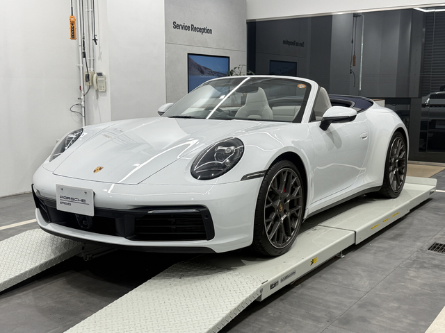 MY2021　911カレラSカブリオレ　RHD【R26-0220】