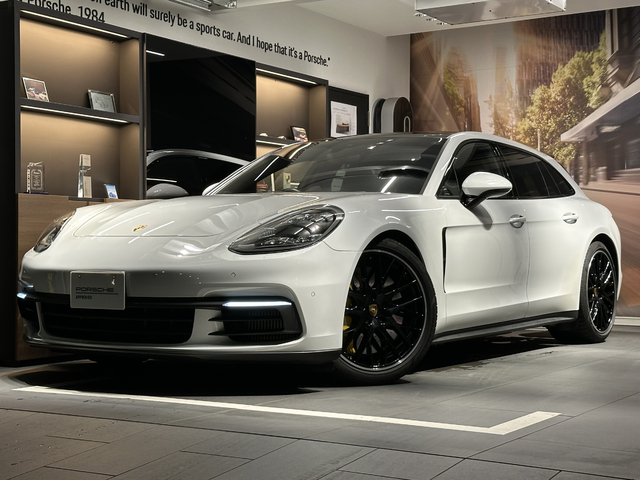 MY18 Panamera4S SportsTurismo【S25-0708】 