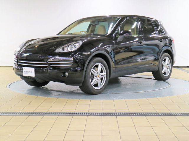 注目の認定中古車 ポルシェセンター浜田山 荻窪認定中古車センター Dr Ing H C F ポルシェ Ag