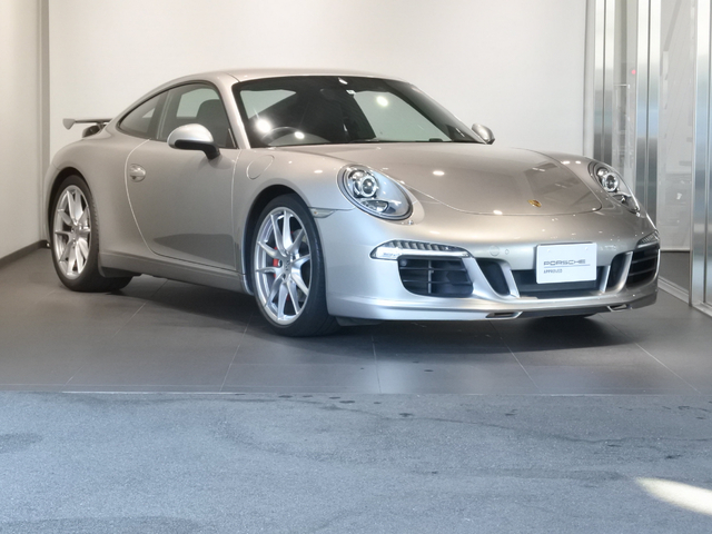 注目の認定中古車 ポルシェセンター北大阪 認定中古車センター Dr Ing H C F ポルシェ Ag