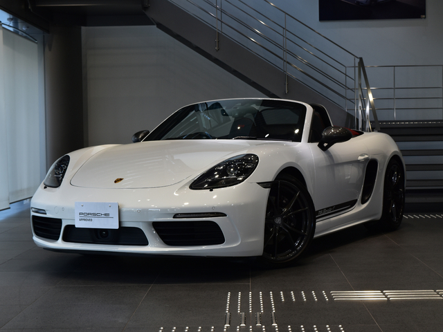 2021年式　718ボクスターT　RHD　PDK