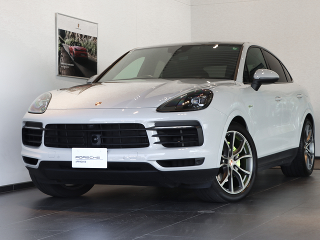 MY2022　カイエンE-Hybridクーペ