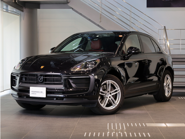 2023年式　マカン　PDK　RHD