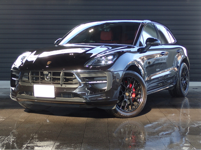 Macan GTS