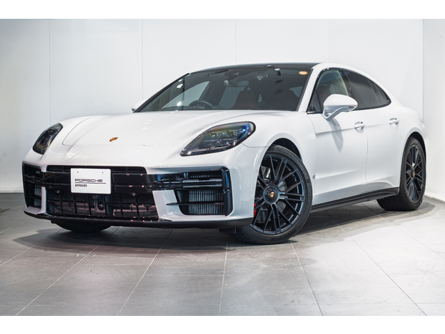 2025年式　パナメーラGTS　PDK　右ハンドル