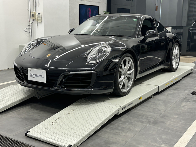 MY2017　911カレラ RHD 【R25-0915】