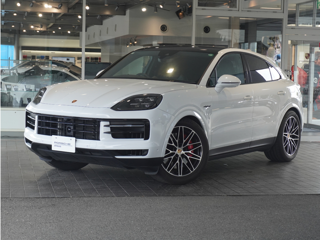 2024年式　Cayenne S E-Hybrid Coupe　RHD PDK