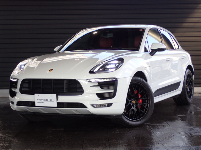 Macan GTS
