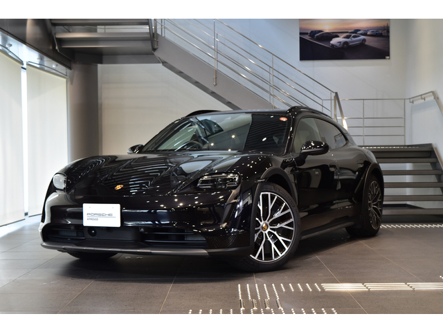 2022年式　タイカン 4 Cross Turismo