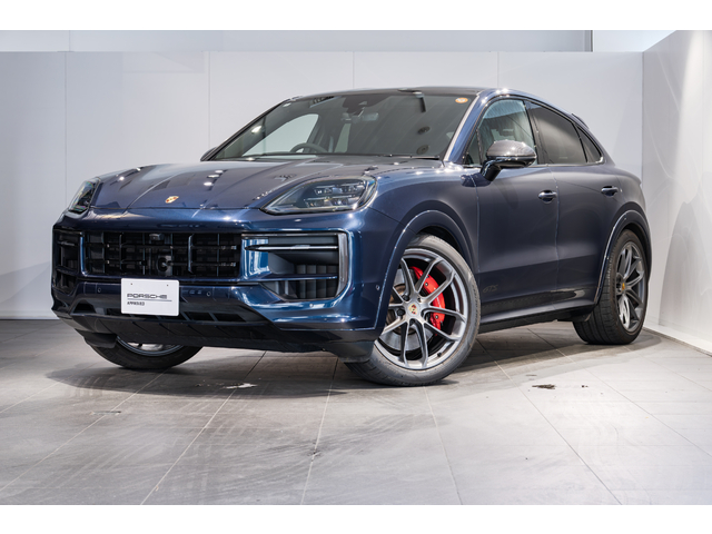 2024年式　カイエンGTSクーペ　ティプトロニックS　右ハンドル