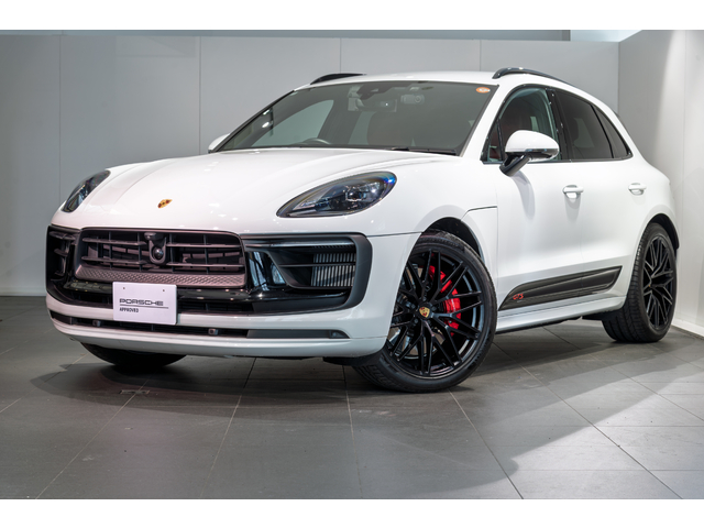 2022年式　マカンGTS　PDK　右ハンドル