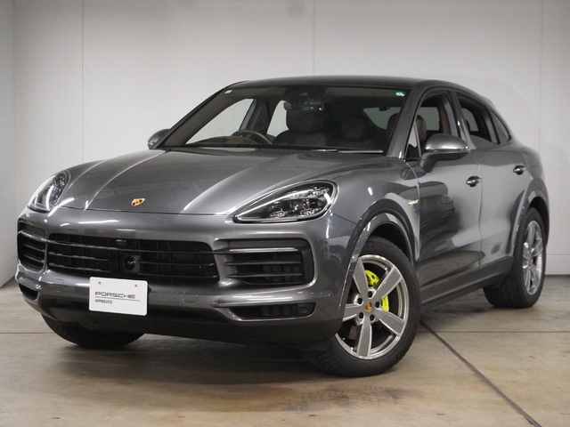 2022 ポルシェ Cayenne E-Hybrid Coupe