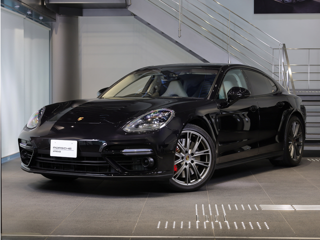 2019年式　パナメーラターボ　PDK　RHD