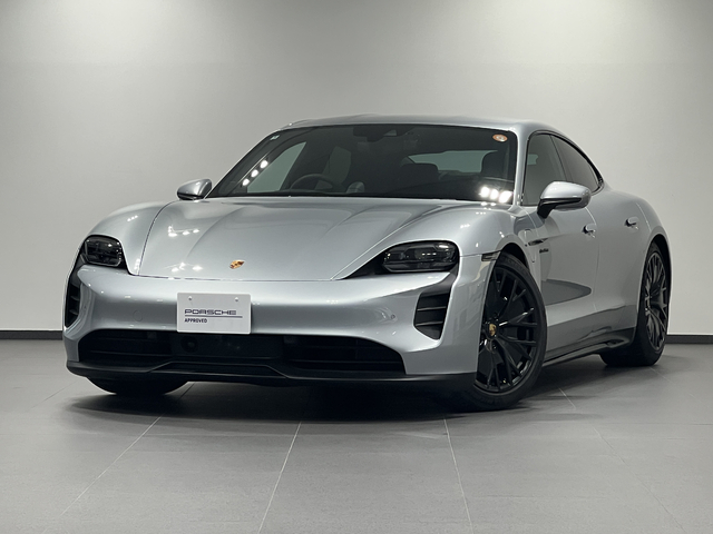 Taycan GTS