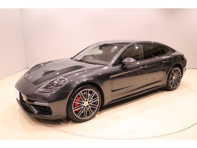 注目の認定中古車 ポルシェセンター四日市 Dr Ing H C F ポルシェ Ag