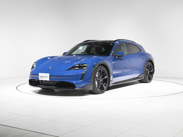 タイカン4Sクロスツーリスモ