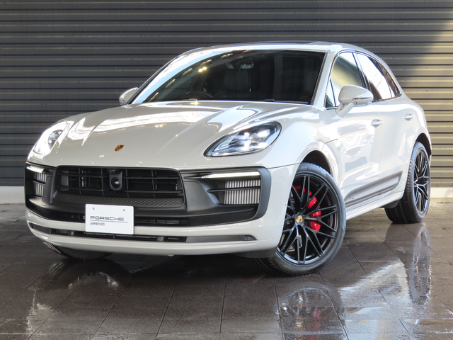 Macan GTS