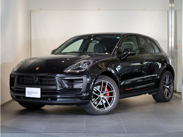 2022年式　マカンS　RHD　PDK