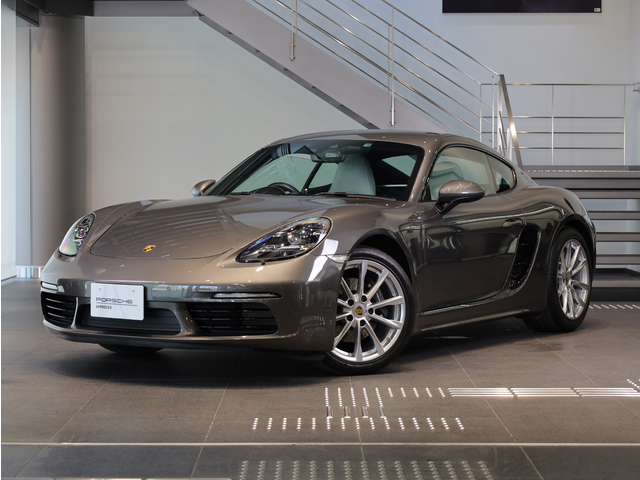 2022年式　718ケイマン　PDK　RHD