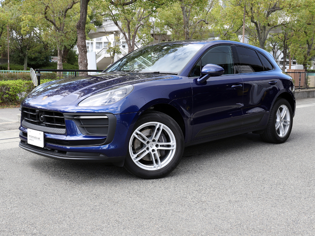 2023 Macan PDK RHD