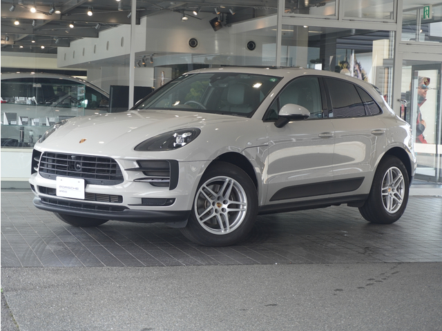 2021年式　Macan PDK  RHD