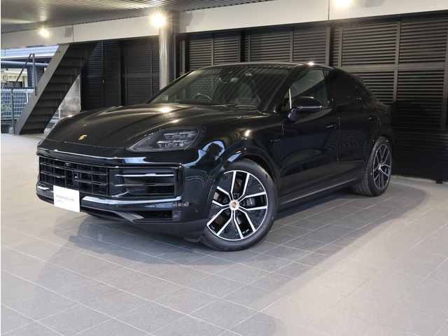 2024年　カイエンEハイブリッドクーペ　RHD　TIP